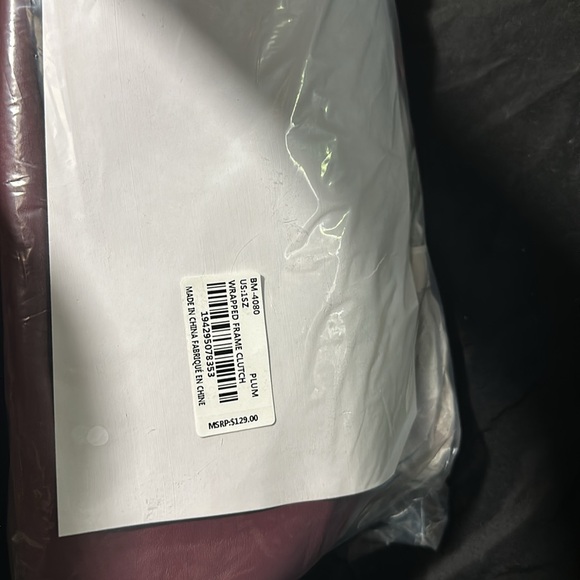 New Badgley Mischka Clutch Purse - Picture 3 of 4